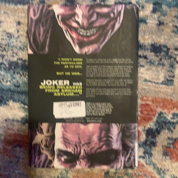 Joker by Brian Azzarello - Picture 2 of 2